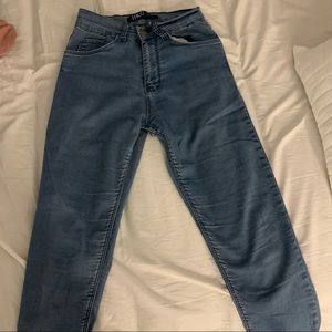 Blue skinny jeans. Push up effect. Size 27